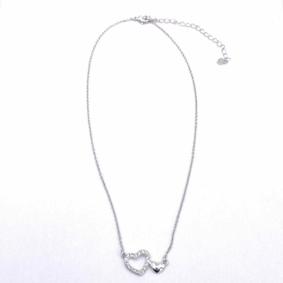 NRT Silver Tone Heart Pendant Rhinestone Chain Necklace Adjustable 17in to 20in - Picture 2 of 5